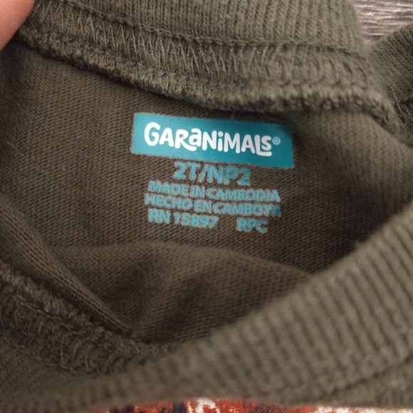 Toddler Boy Long Sleeve Graphic Shirts Trick or Treat Glow in the Dark - 2T - Picture 5 of 6